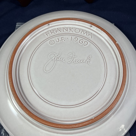 Frankoma John Frank 1968 Flight Into Egypt 1969 Laid In A Manger - Picture 6 of 6